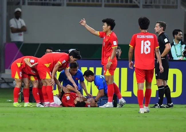 Hình ảnh minh họa đội ngũ hỗ trợ khách hàng của ứng dụng vz99 sẵn sàng giải đáp thắc mắc